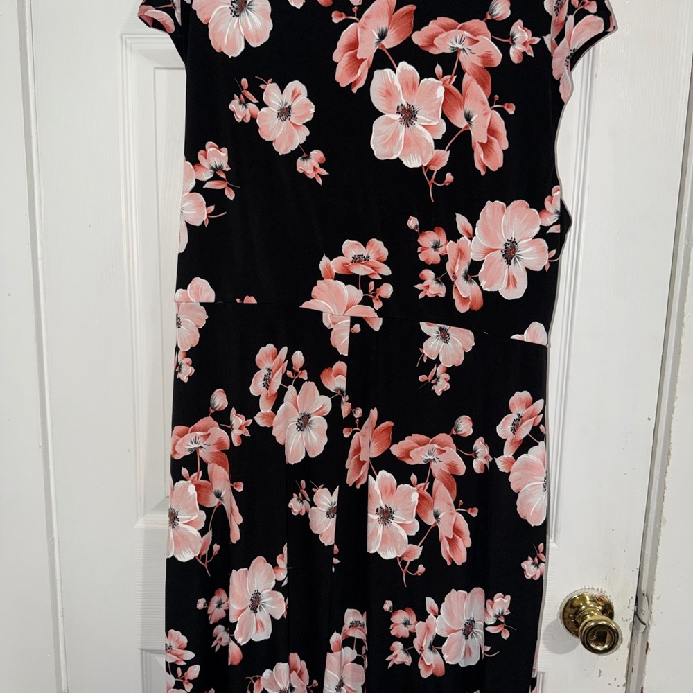 Connected Apparel Black and Pink Floral Dress - Picture 2 of 4